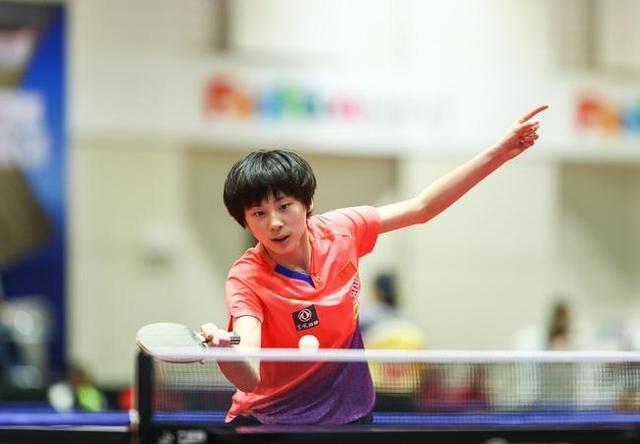 篮球勇士主帅称赞球队防守改善