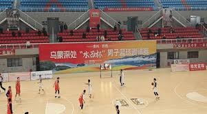 这不是点球韩国球员进球内手球，裁判无表示