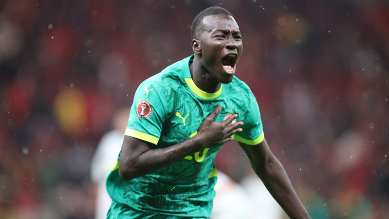 阿德巴约：斯波没拿最佳主教练是政治因素，他们想推特定的人