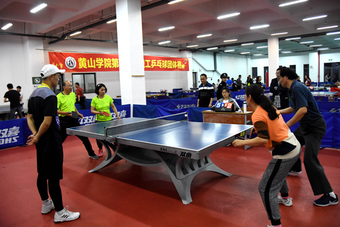 球迷告别 球迷告别