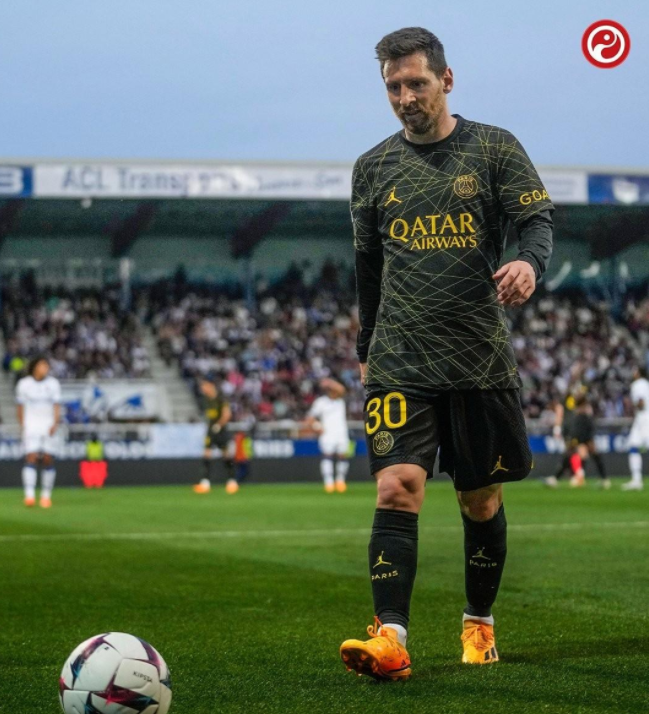 何用实力击 何用实力击